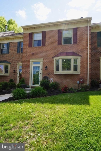 Photo - 8 Cross Falls Cir