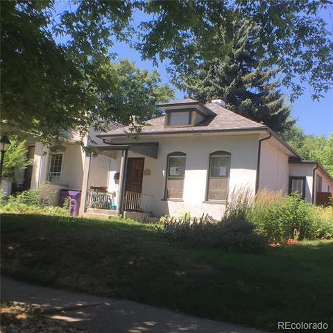 Photo - 1021 Cook St