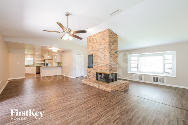 Photo - 5305 Lisa Ave