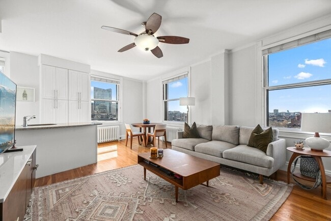 Photo - 21 Beacon St Unit 9H