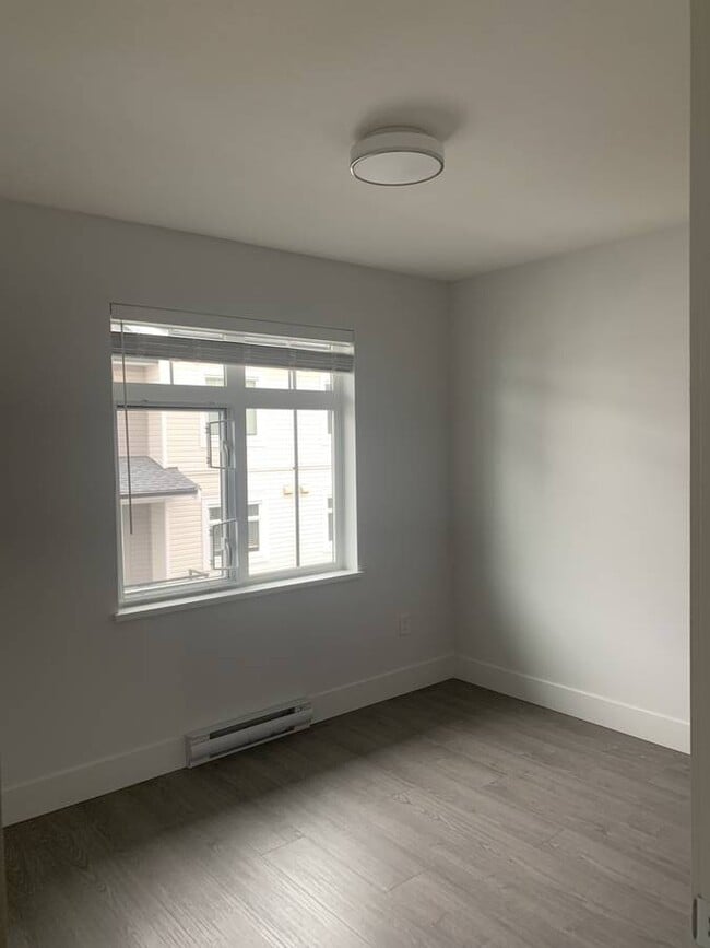 Photo - 2070 Oak Meadows Dr