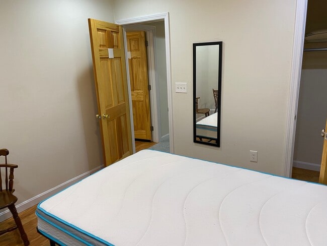 Photo - 179 Northampton St Unit 3