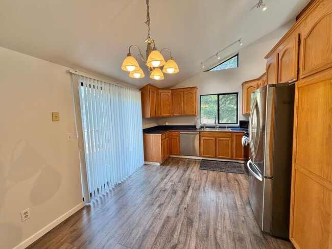 Photo - 13327 NW Coho Run
