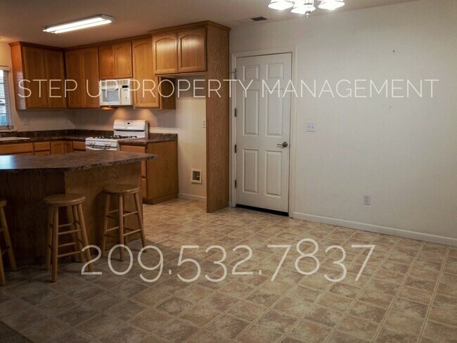 Photo - Serene Mountain Living at Clouds Rest: Stunning 3-Bedroom Home with Views