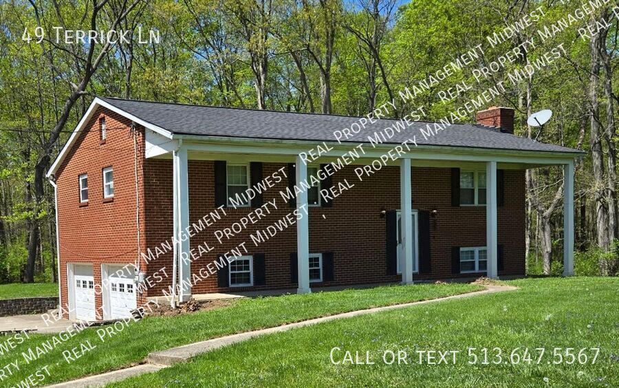Photo - 49 Terrick Ln-