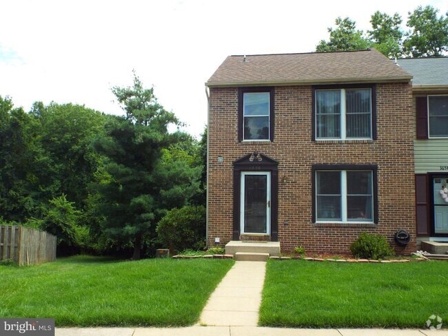 Building Photo - 3656 Woodhaven Ct Rental