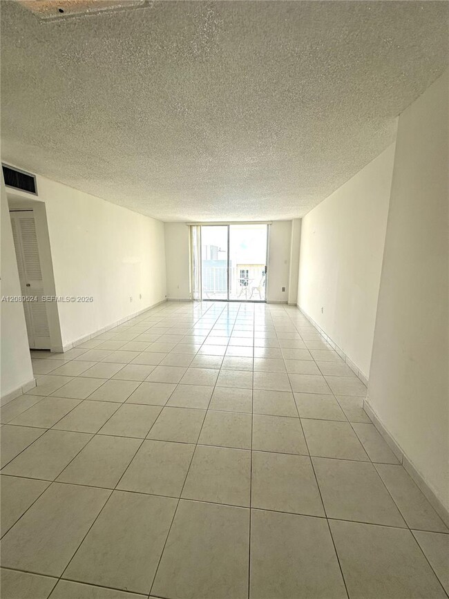 4675 W 18th Ct Unit 801
