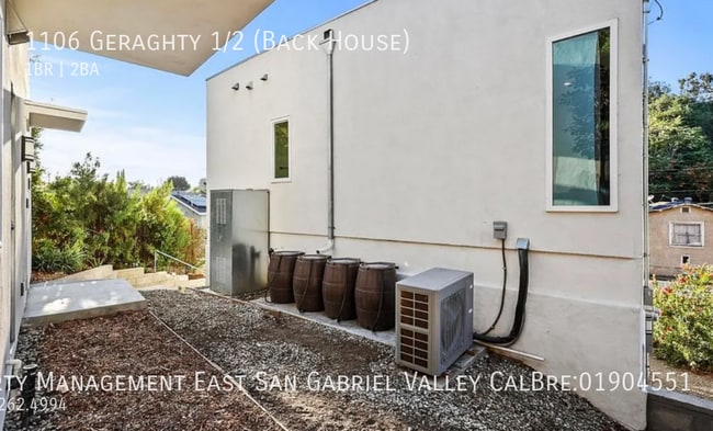 1106 Geraghty Ave