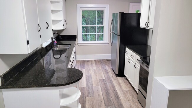 Photo - 625 Sunset Dr