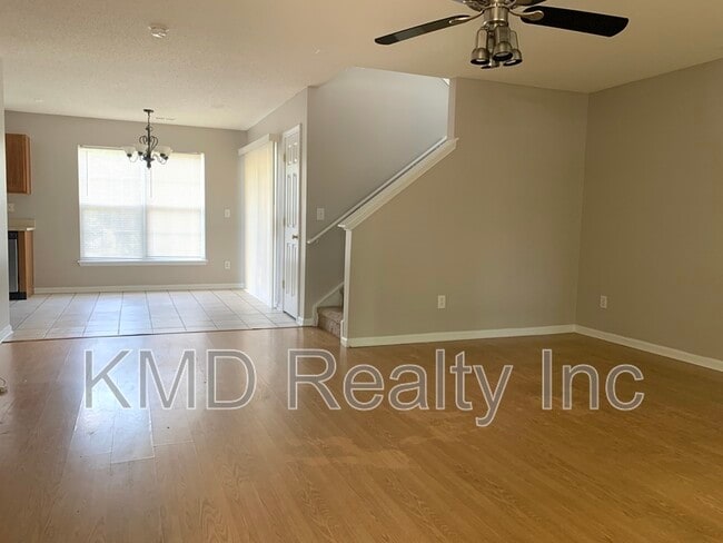 Photo - 4010 Woolcott Ave