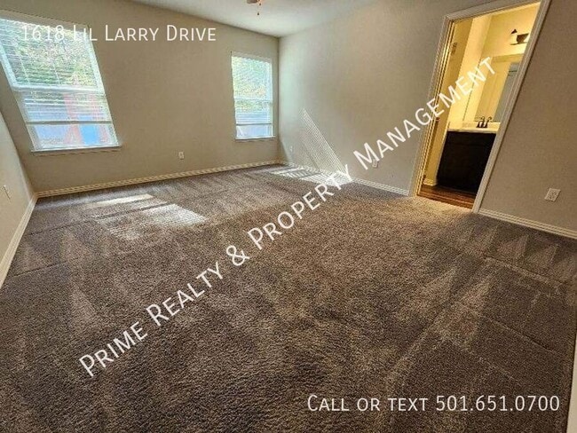 Photo - 1618 Lil Larry Dr