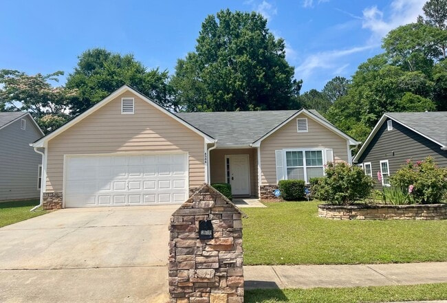 Building Photo - WELCOME HOME!! Beautiful, Spectacular, and Spacious Ranch!
