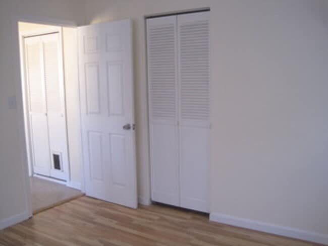 Photo - Cute cottage near Downtown Talent! | Avail... Unit 114 Lapree St #B