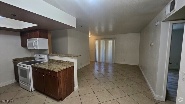 Building Photo - 4200 S Valley View Blvd Unit 1019 Rental