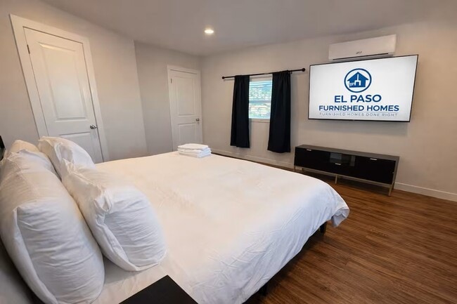 Photo - 3711 Nashville Ave