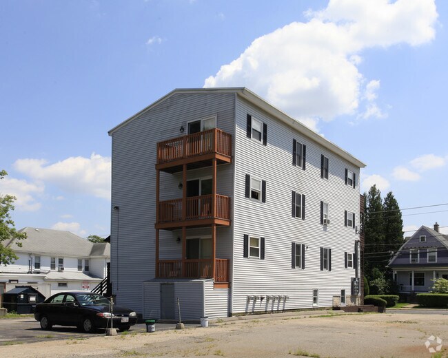 67 West St Apartments For Rent in Milford, MA