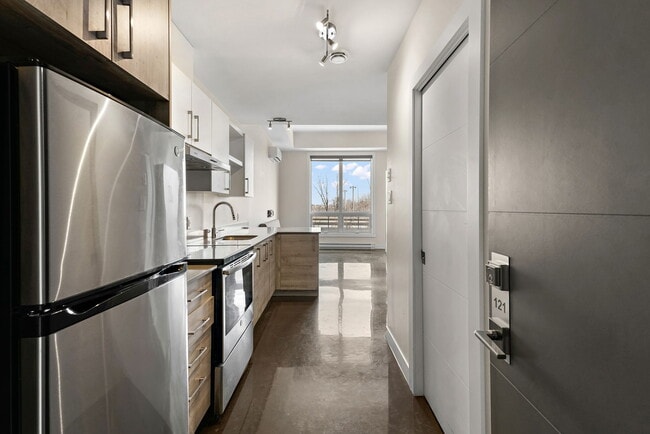 Photo - 1421 Av. Argyle