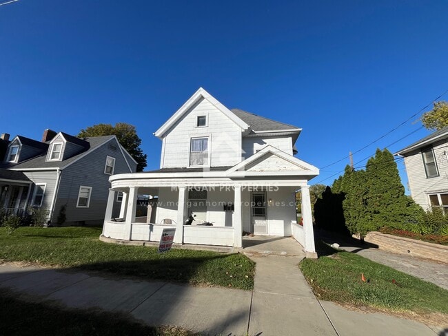 Building Photo - 211 N 17th St Unit 211