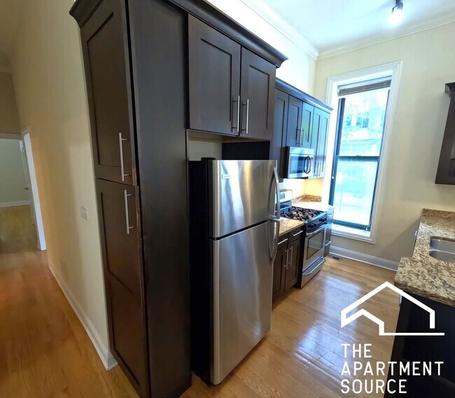 Photo - 851 N La Salle Dr Unit 1S