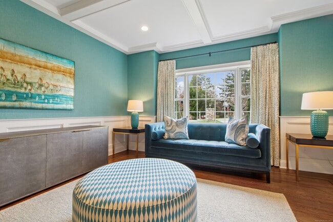 Photo - 57 Overbrook Dr