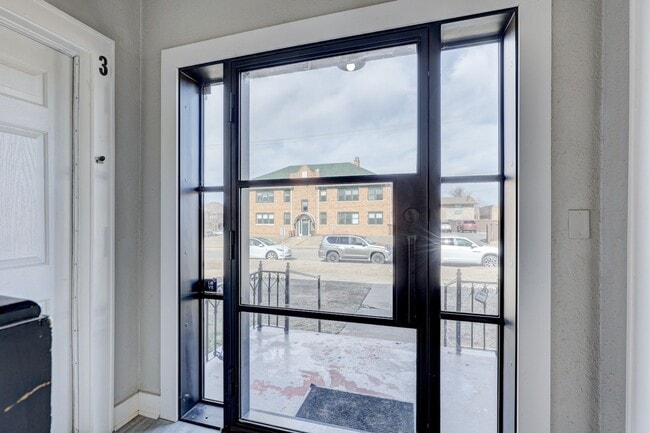 Photo - 324 NW 24th St Unit 2