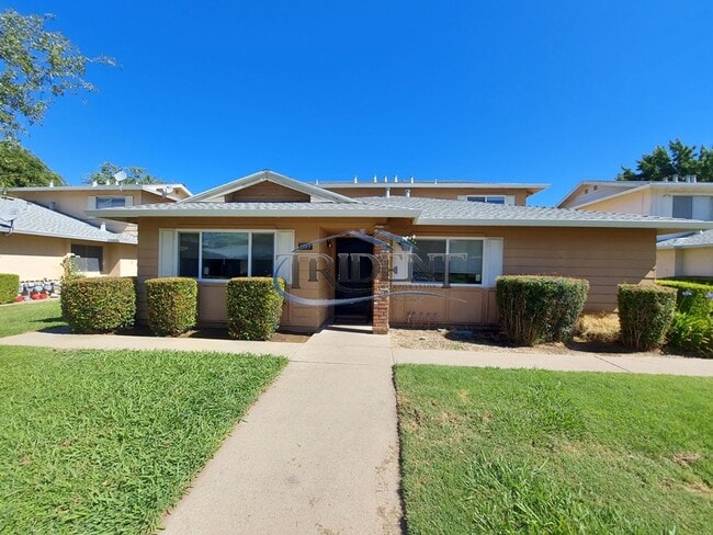 Photo - 2-bedroom, 1 bath condo near parks and schools