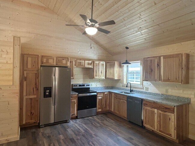 Photo - Cabin Life. Modern Comfort. Mountain Escape.