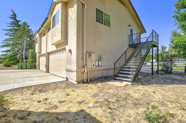 Photo - 3 bed 1 bath home in Prescott with utilities included