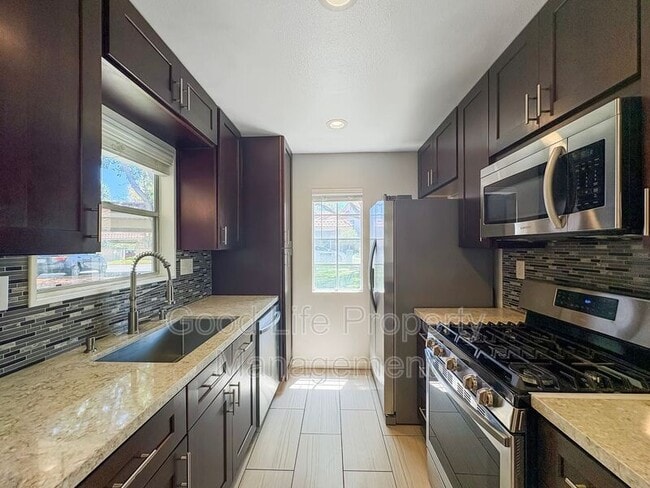 Building Photo - 10686 Aderman Ave Unit 39 Rental