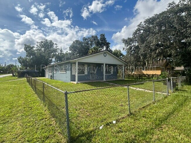 Photo - 1020 S Bay Ave