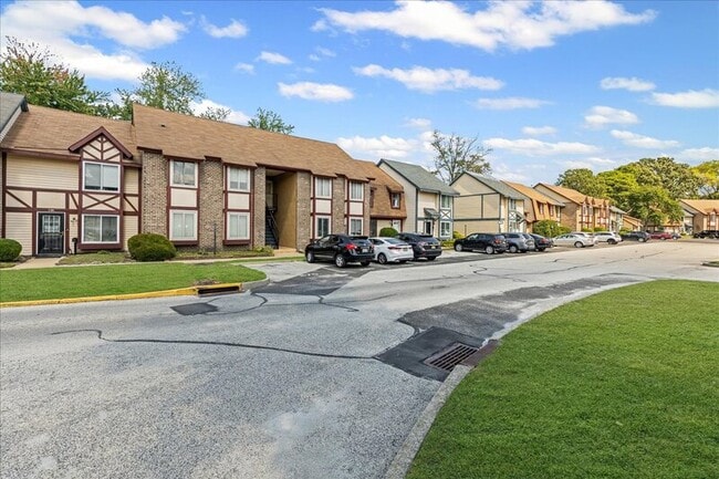 Photo - 148 Chelsea Cir
