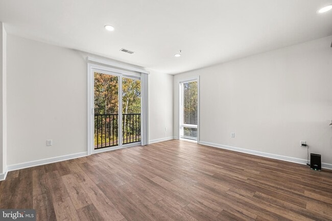 Photo - 900 Gilbert Rd Unit 3641B