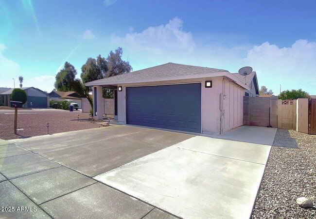 Photo - 1203 W Mariposa St