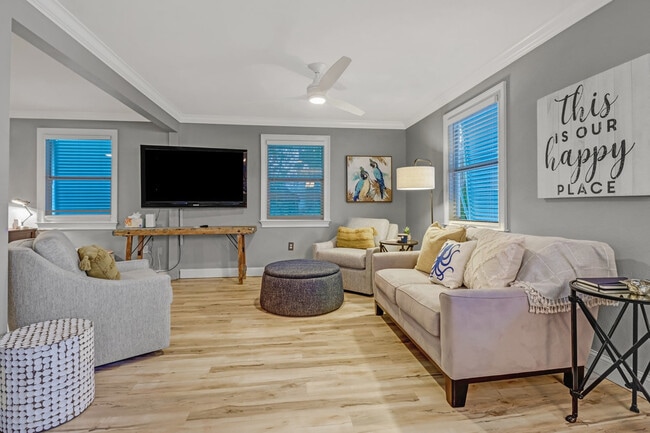 Photo - 1081 Hollygate Ln Unidad SI ID1502606P