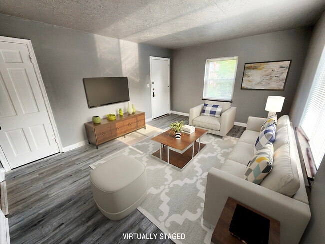Sala de estar - 1808 W North Bend Rd Unidad 3
