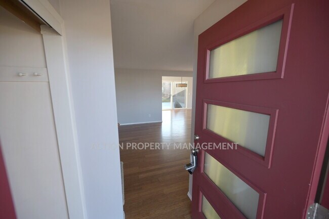 Photo - 4 bed 2 bath home in Port Angeles