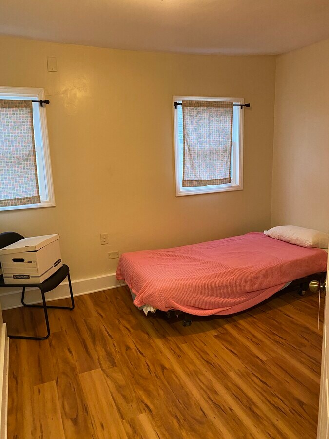 Photo - 2 Willowbank Pl