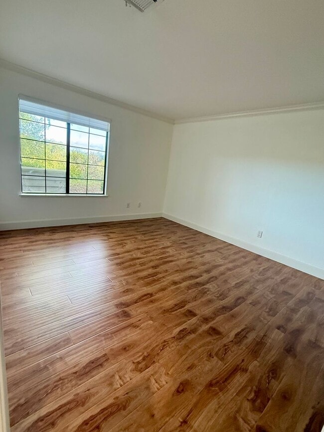 Photo - 164 Eastridge Dr