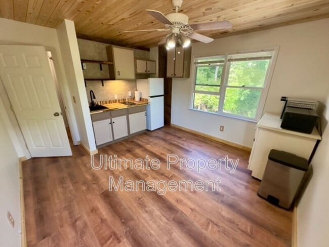 Photo - 129 Darby St