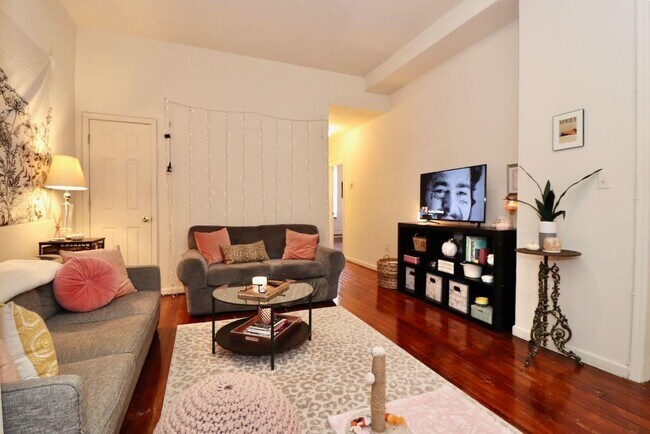 Photo - 1035 Washington St Unidad 3