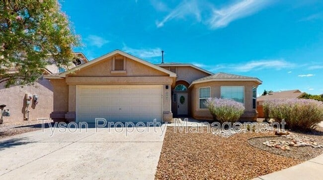 Building Photo - 6248 Calle Feliz NW