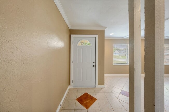 Photo - 22831 Millgate Dr