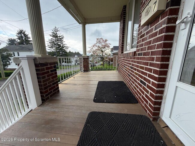 Photo - 7 Steele St
