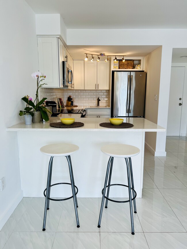 Photo - 1650 NE 115th St Unit 408
