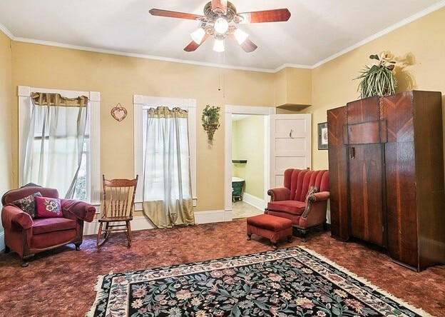 Photo - 250 N Main St