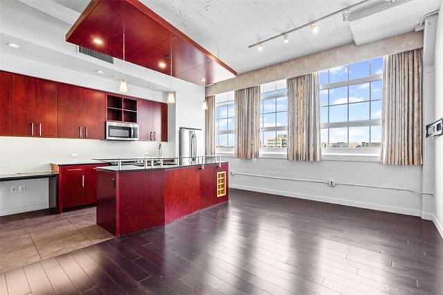 Photo - 2600 W 7th St