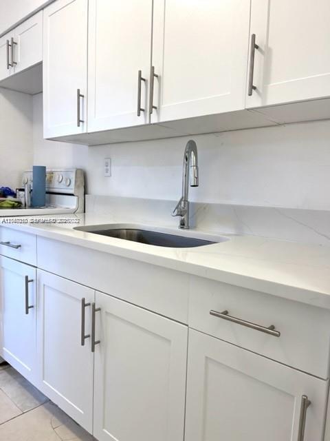 1204 NE 5th Ave Unit 3