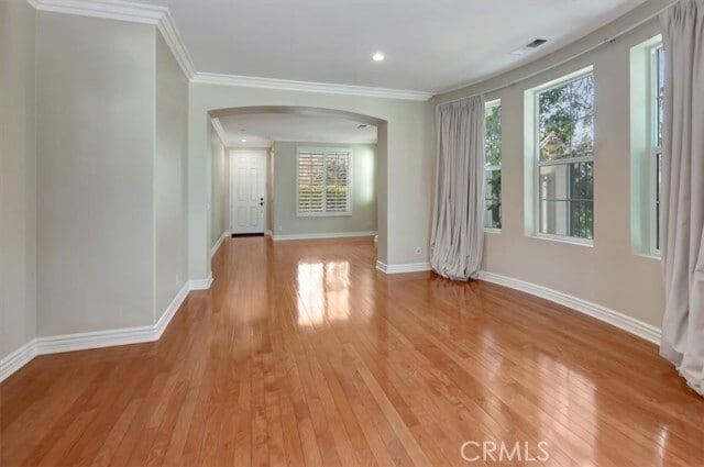 Photo - 2 La Salle Lane