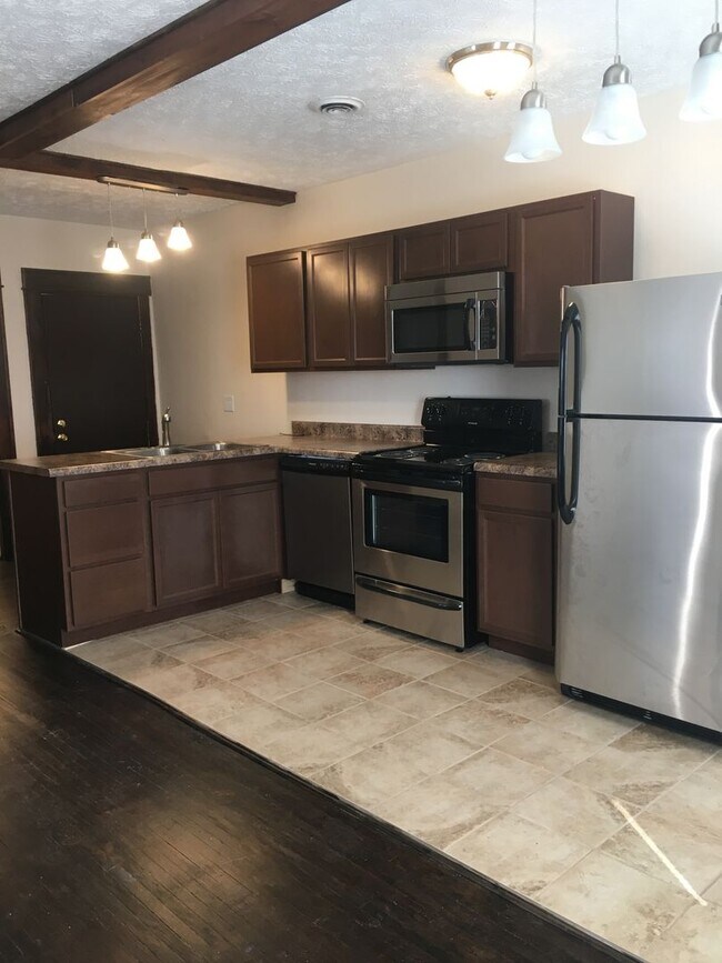 Photo - 1500 S. Walnut St. #4