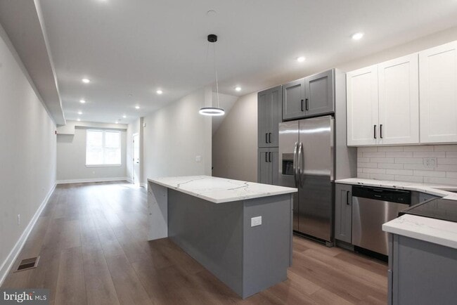 Photo - 3849 Fairmount Ave Unit 1